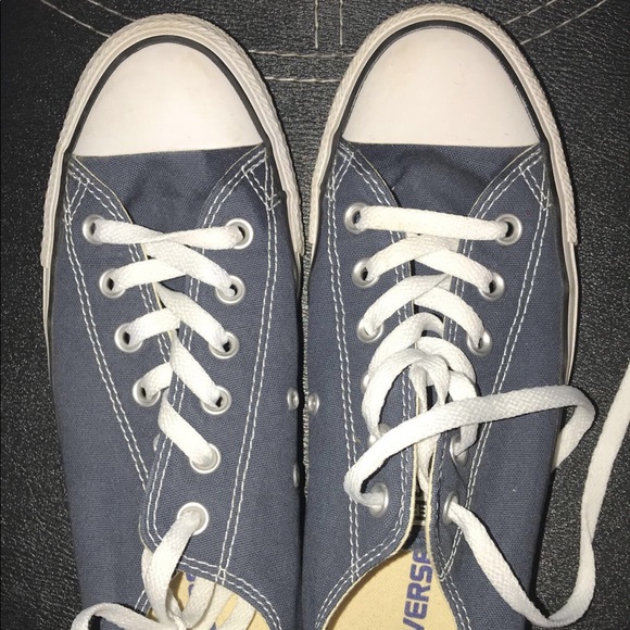 Converse - Picture 2 of 4